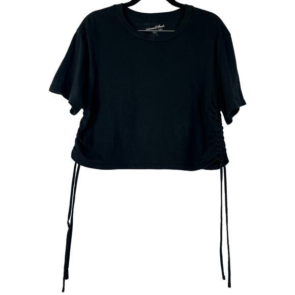 Universal Thread Black Cinched Sides Cropped Short Sleeve Top Reg Size Medium - Picture 1 of 6
